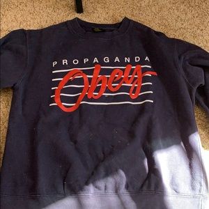 Obey pullover